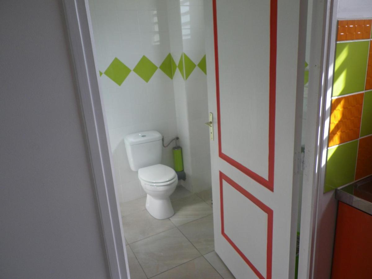 Apartamento Immeuble Nebot Grand-Bourg  Exterior foto
